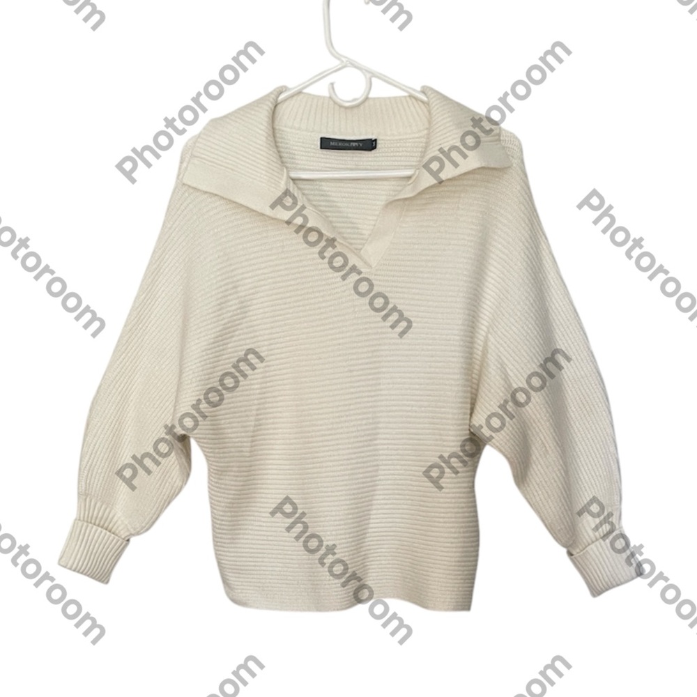 MEROKEETY WOMENS WHITE RIBVED V- NECK SWEATER SIZE MEDIUM
